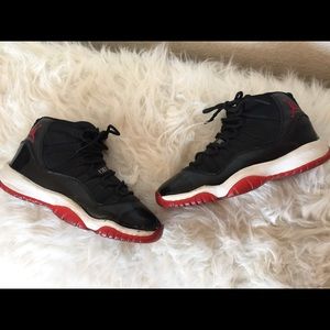 Jordan Bred 11s